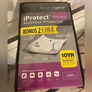 Mattress Protector Mattress cover (queen size)